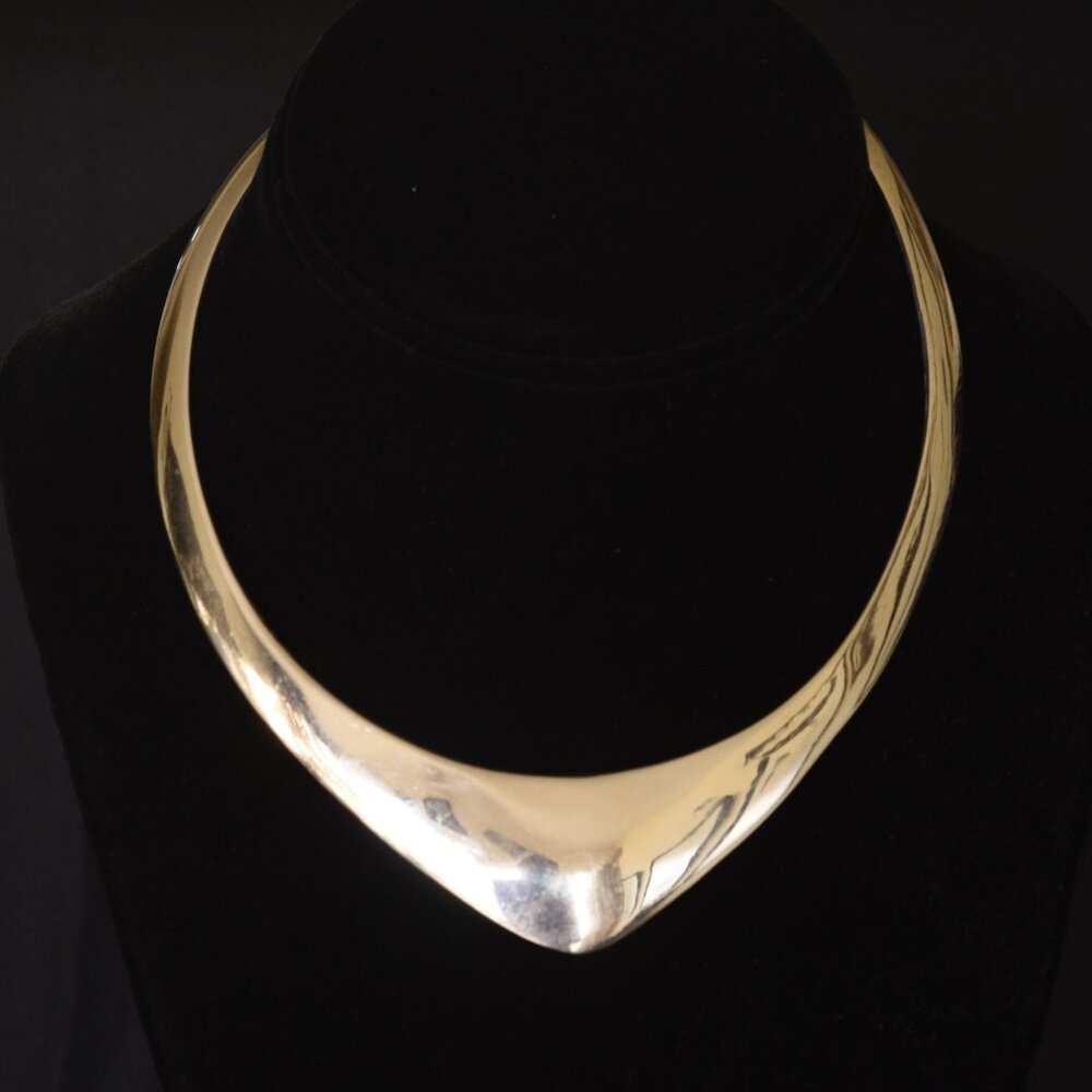 Silver Tone Metal Open Back Rigid Collar Necklace